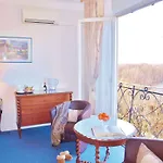فندق La Flanerie