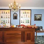 La Flanerie فندق
